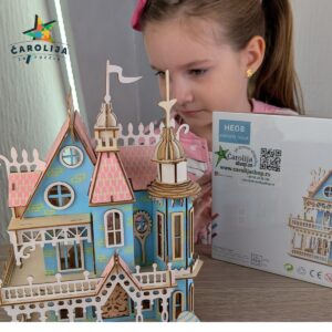 Detaljan prikaz 3D drvene vile koju devojčica pažljivo slaže, fokus na arhitektonske elemente i pastelne boje.