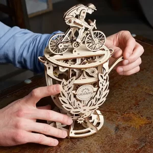 3D DRVENA PUZZLE URADI SAM BICIKLISTA IZ RUKU