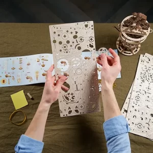 MOMAK SKLAPA 3D SLAGALICU BICIKLISTU