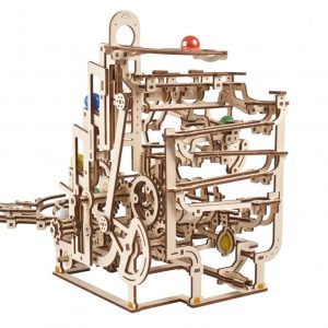 kliker viseslojna staza 3d drvena slagalica od pozadi